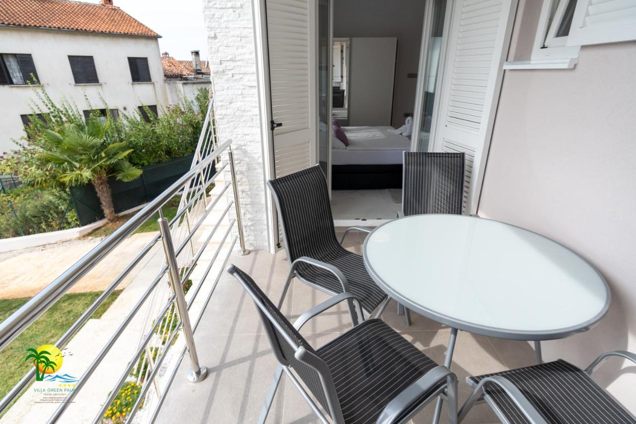 Villa Green Palm Врсар Экстерьер фото