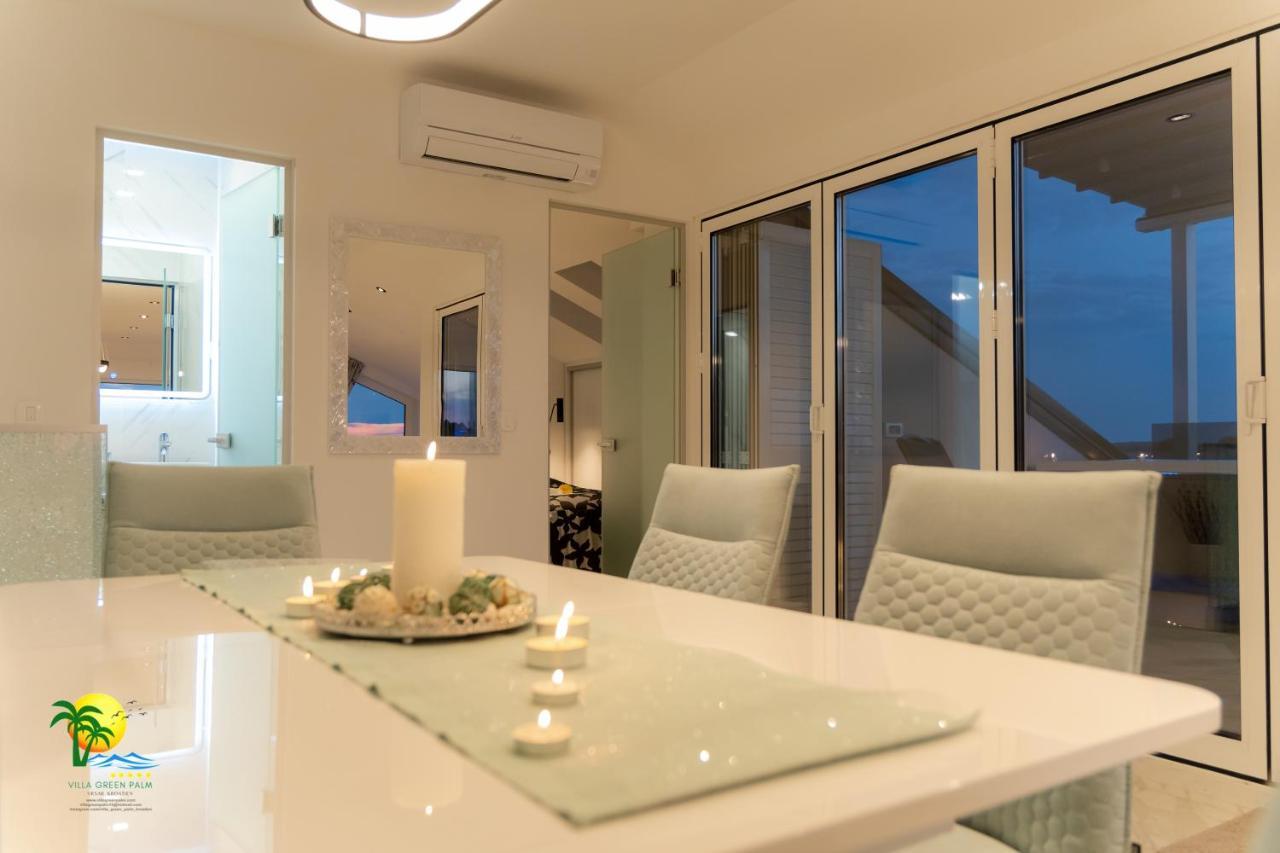 Villa Green Palm Врсар Экстерьер фото
