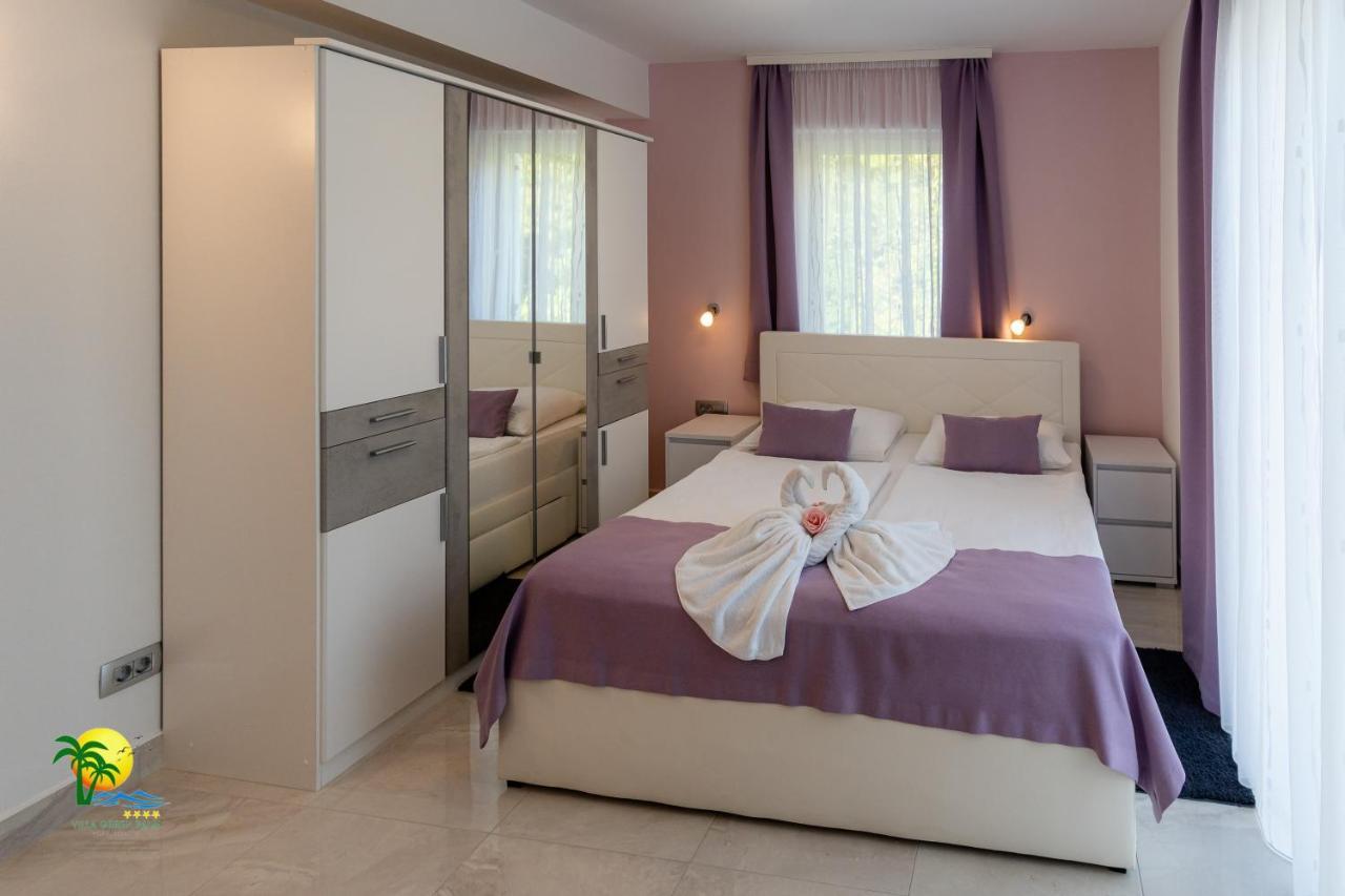 Villa Green Palm Врсар Экстерьер фото